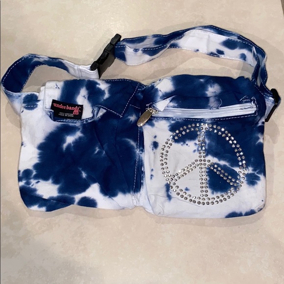 Tie Dye Peace Fannypack - Picture 1 of 2